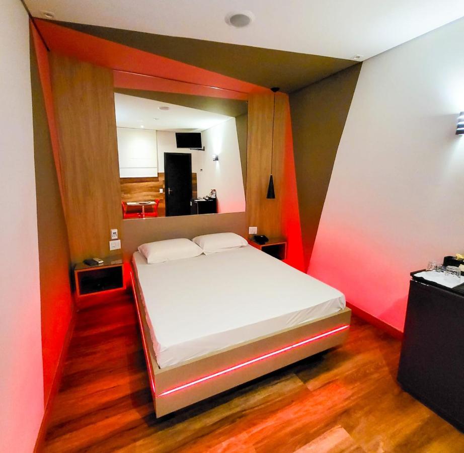 Motel Caribe Belo Horizonte Eksteriør billede